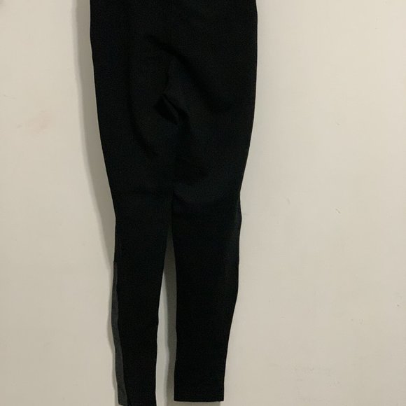 ONLY - Picture 3 of 3